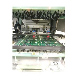 Pemrograman firmware mikrokontroler secara otomatis dalam mode batch